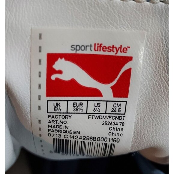 Puma Light Blue Suede Sneakers Ladies 6.5 USA With Dark Blue Side Accent - Picture 5 of 11